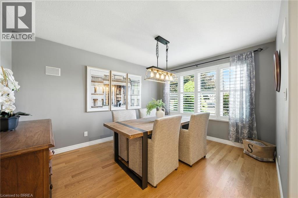 Photo 20 of 28 Macpherson Drive, Paris ON