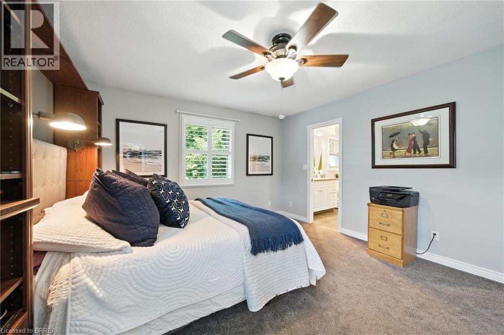Photo 25 of 28 Macpherson Drive, Paris ON