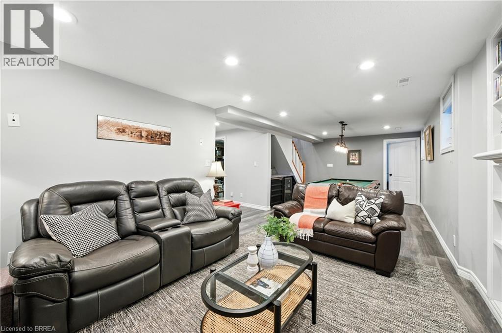 Photo 35 of 28 Macpherson Drive, Paris ON