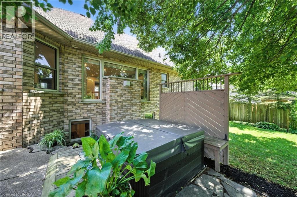 Photo 44 of 28 Macpherson Drive, Paris ON
