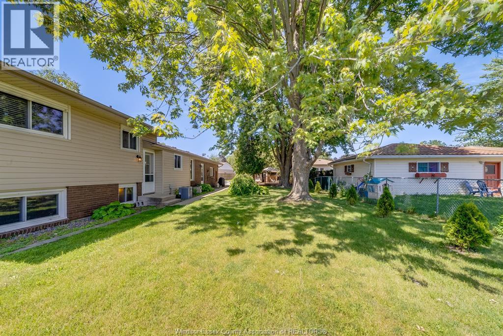 Photo 26 of 26 Spring Court, Amherstburg ON
