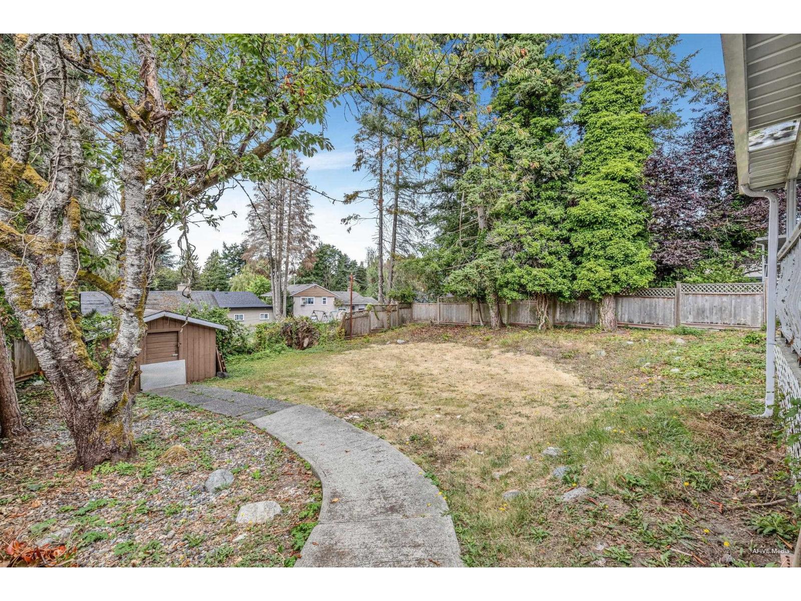 Photo 12 of 10317 127 Street, Surrey BC