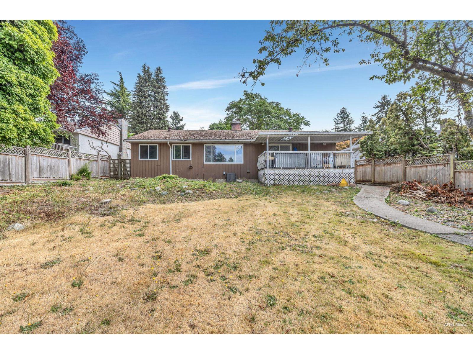 Photo 11 of 10317 127 Street, Surrey BC