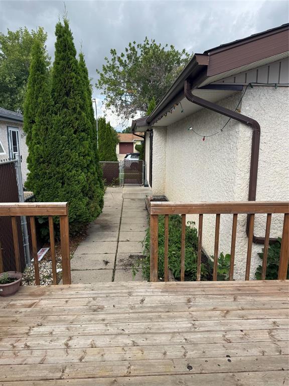 Photo 22 of 26 Leahcrest Crescent, Winnipeg MB