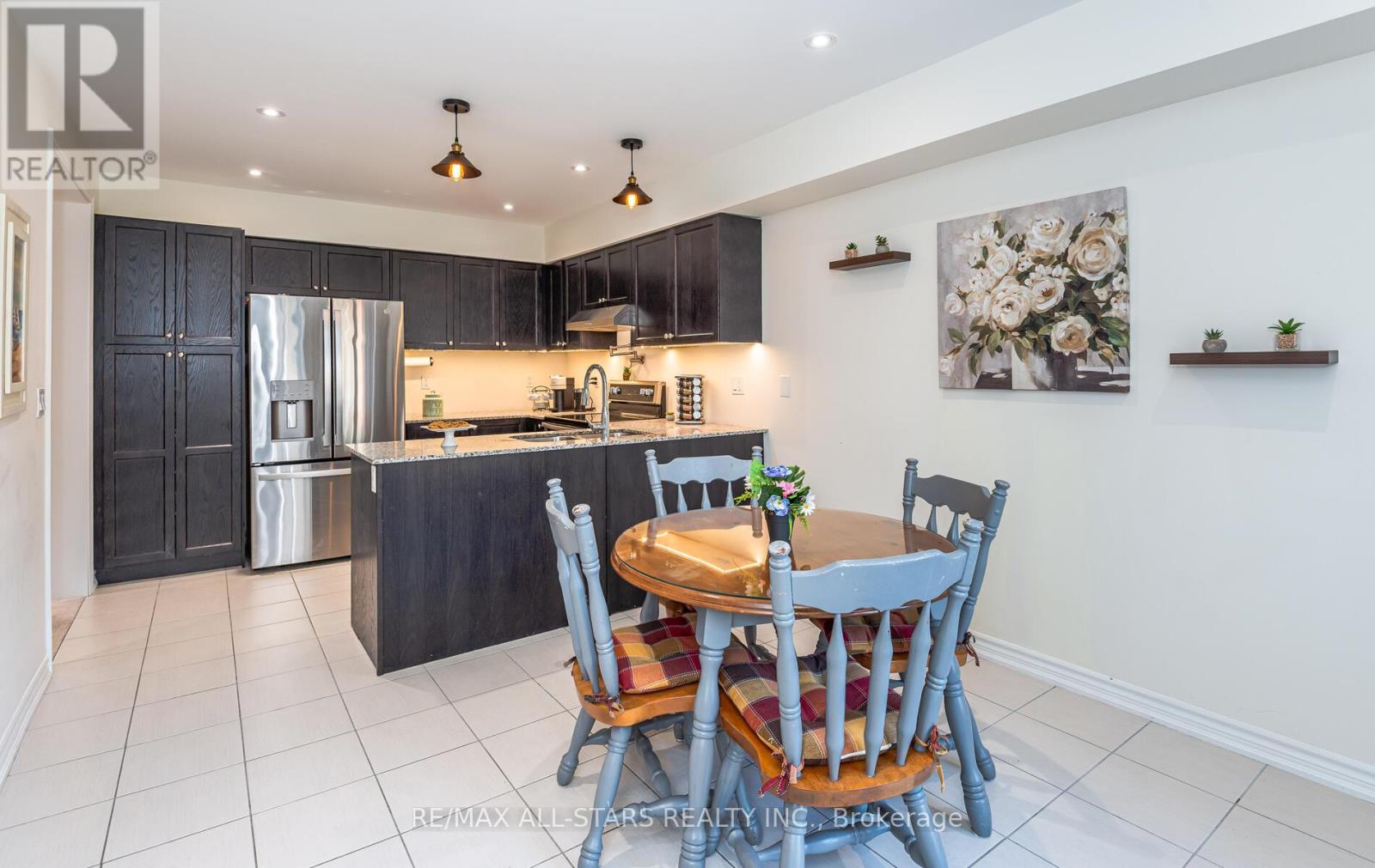 Photo 1 of 65 Cliff Thompson Court, Georgina ON