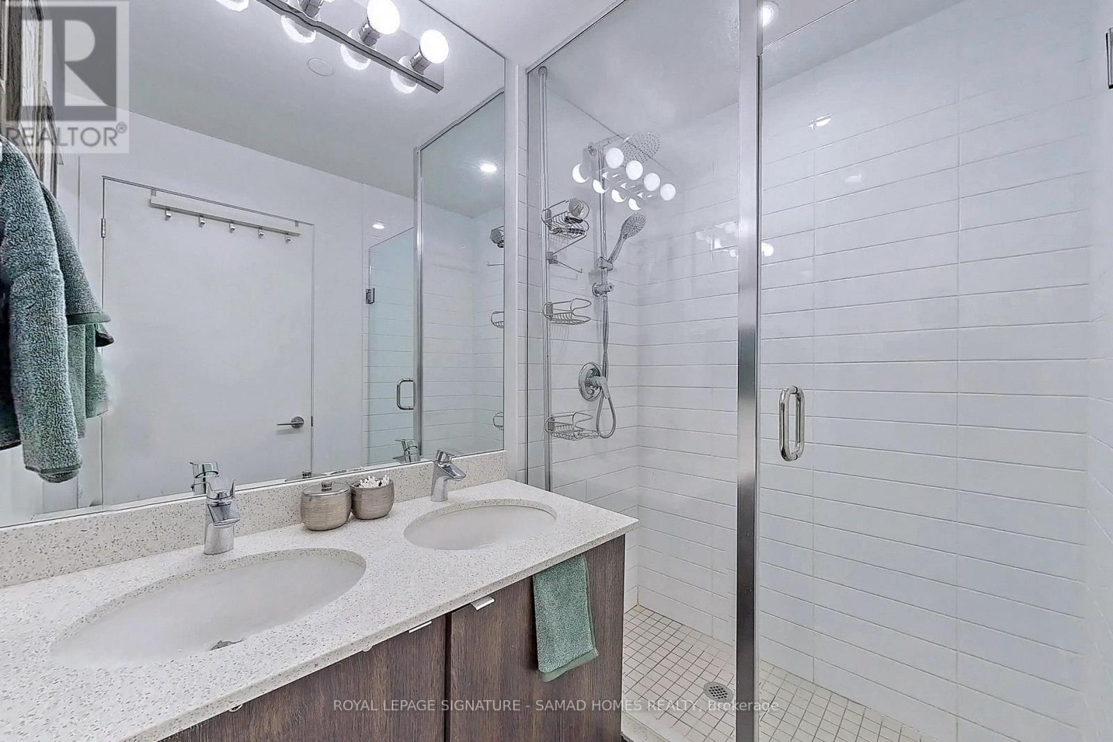 Photo 14 of 2813 150 East Liberty Street, Toronto ON