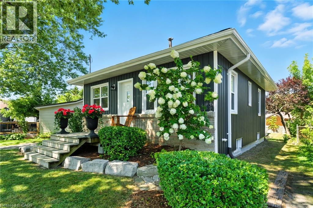 Photo 3 of 60 Hamilton Plank Road, Port Dover ON