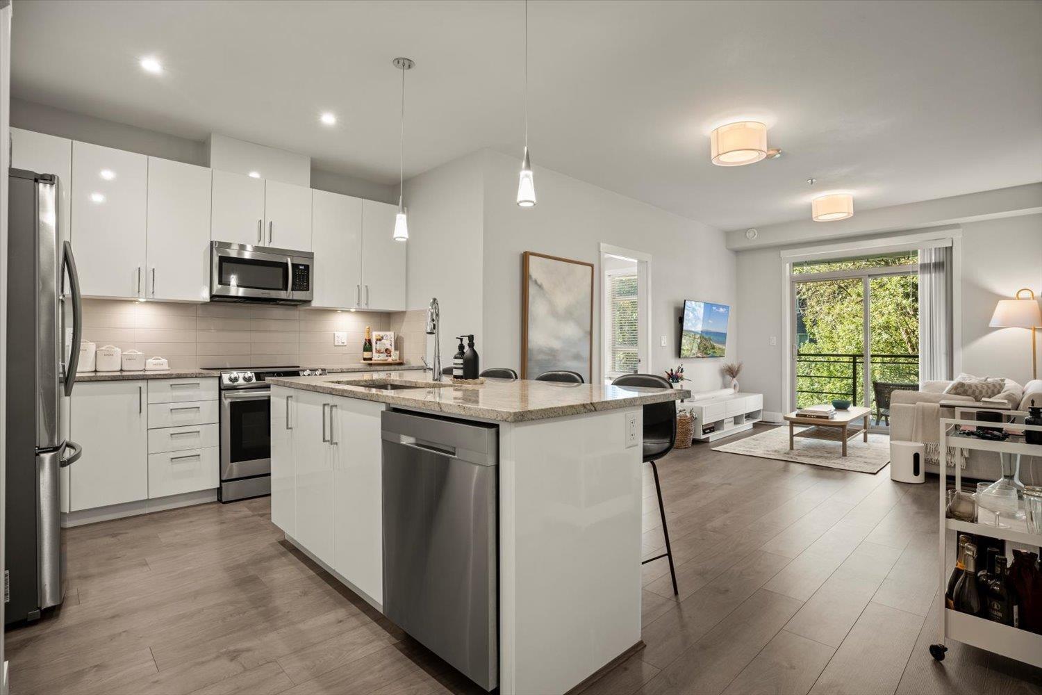 Photo 1 of 309 45562 Airport Road Chilliwack Proper South, Chilliwack BC