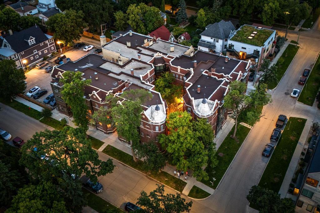 Photo 48 of 10 626 Wardlaw Avenue, Winnipeg MB