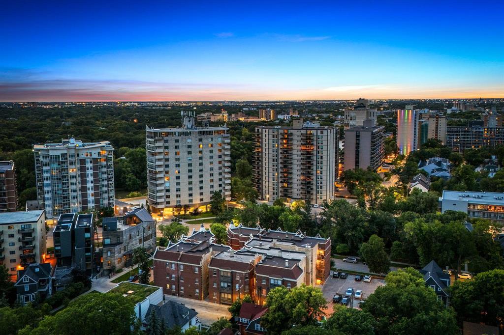 Photo 50 of 10 626 Wardlaw Avenue, Winnipeg MB