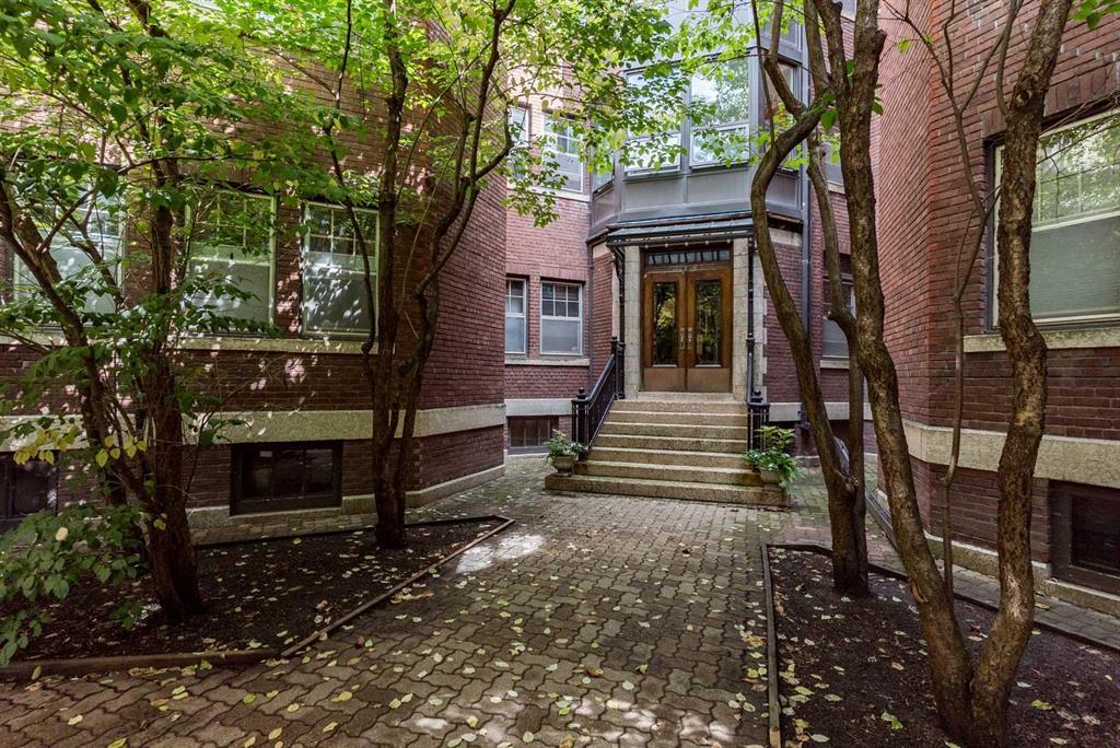 Photo 7 of 10 626 Wardlaw Avenue, Winnipeg MB
