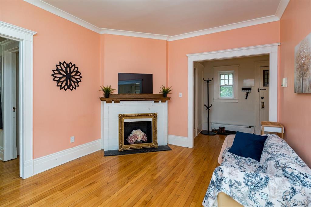Photo 9 of 10 626 Wardlaw Avenue, Winnipeg MB