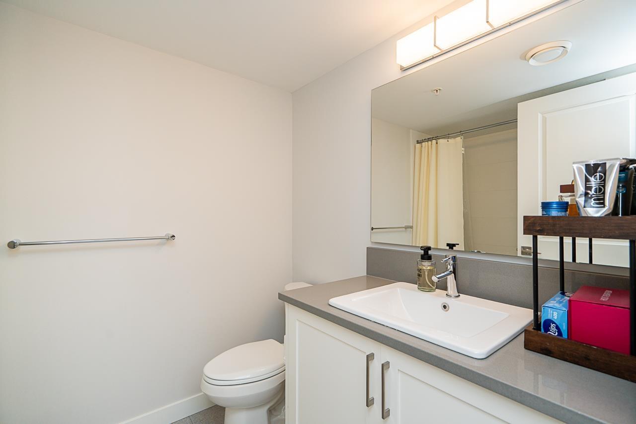 Photo 18 of 17 20057 82 Avenue, Langley BC