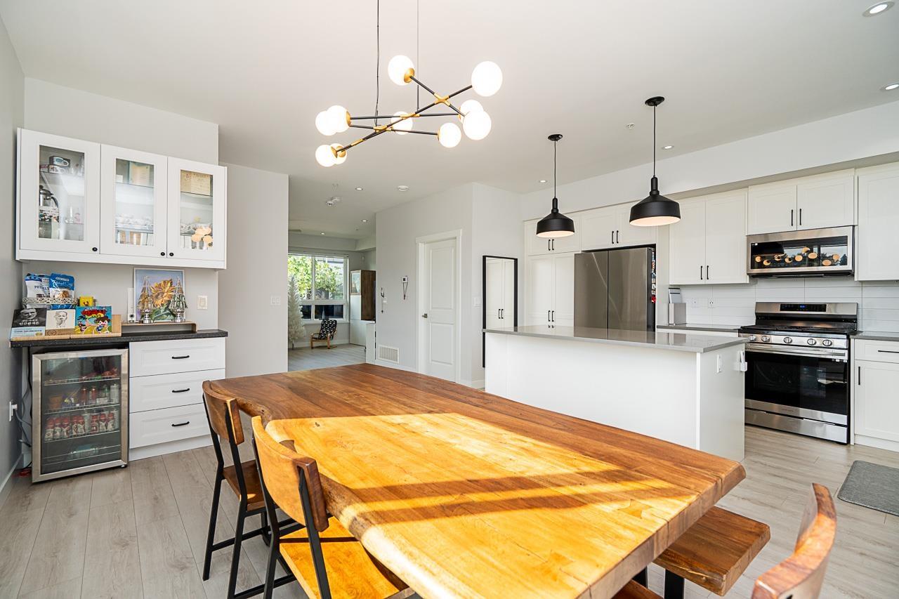 Photo 7 of 17 20057 82 Avenue, Langley BC