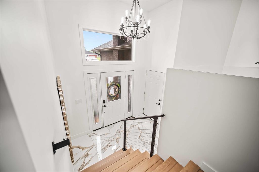 Photo 3 of 20 Burntwood Drive, Mitchell MB