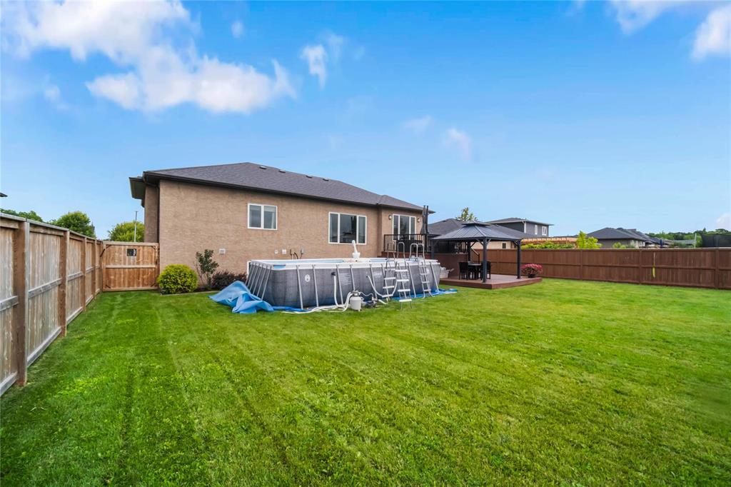 Photo 33 of 20 Burntwood Drive, Mitchell MB