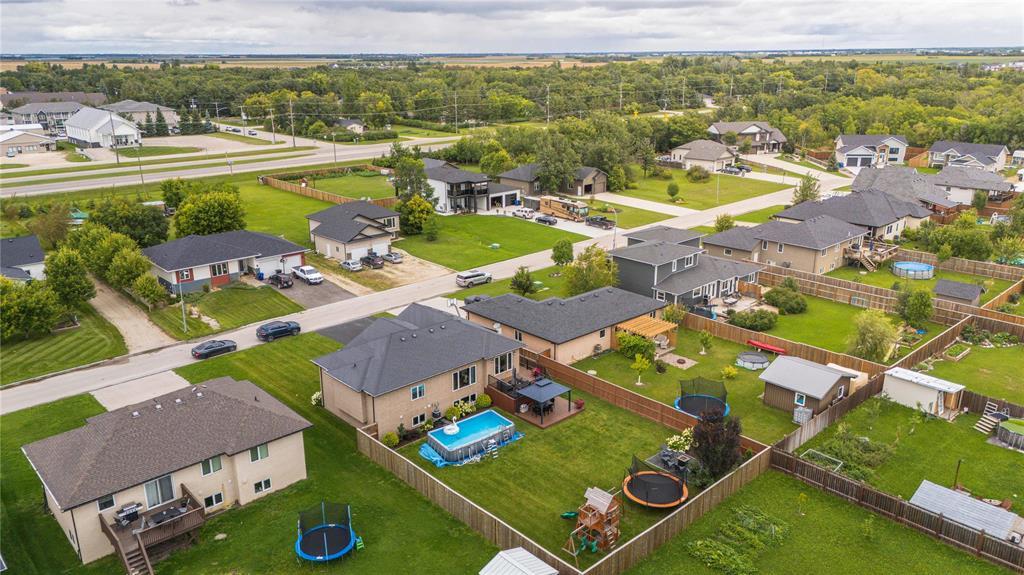 Photo 48 of 20 Burntwood Drive, Mitchell MB