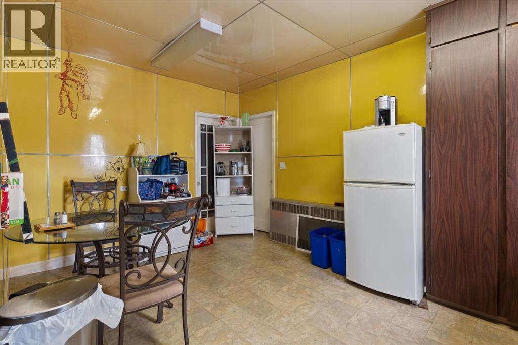 Photo 8 of 4714 48 Street, Camrose AB