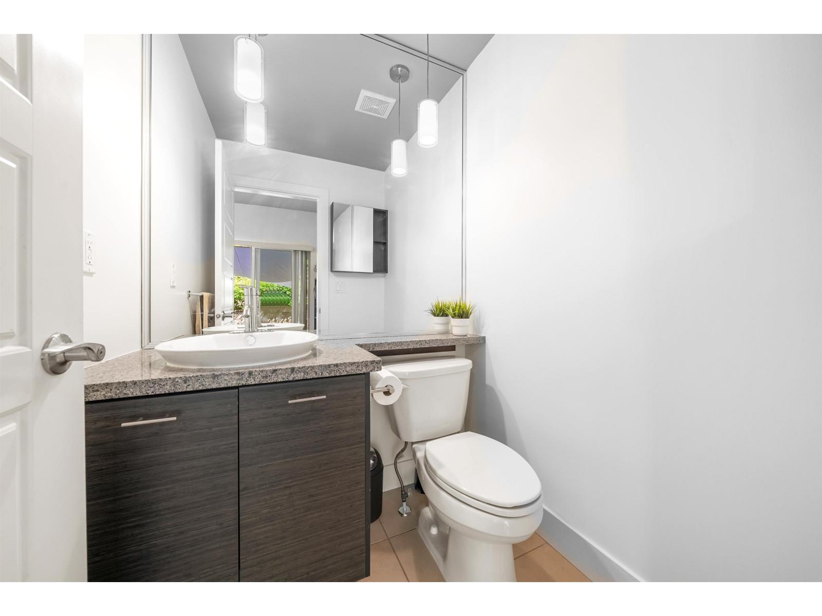 Photo 17 of 14 6299 144 Street, Surrey BC