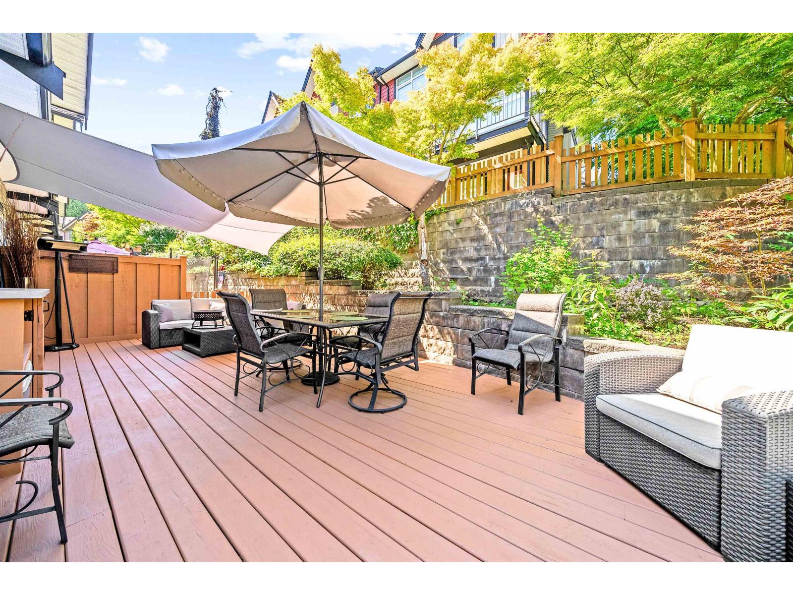 Photo 11 of 14 6299 144 Street, Surrey BC