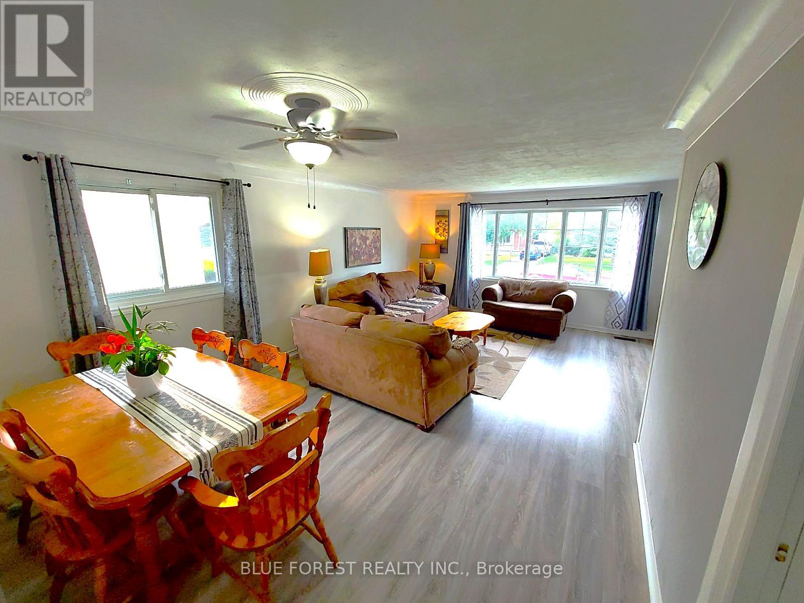 Photo 8 of 195 Myrtle Street, St Thomas ON
