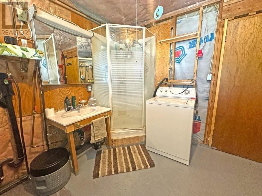 Photo 17 of 234 Eagles Nest Road, Nakina ON