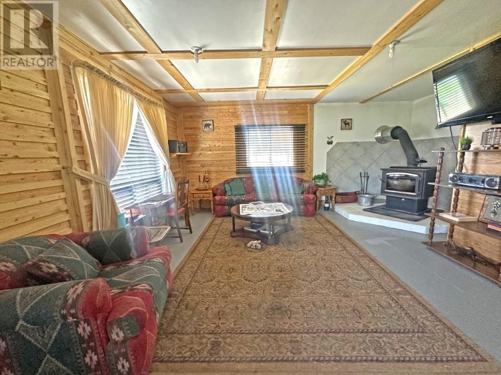 Photo 9 of 234 Eagles Nest Road, Nakina ON