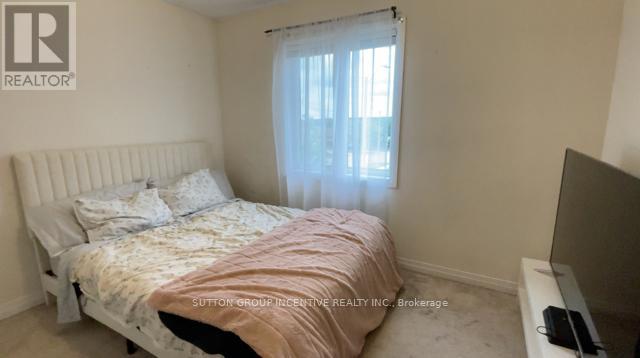 Photo 22 of 3 Bedford Estates Crescent, Barrie ON