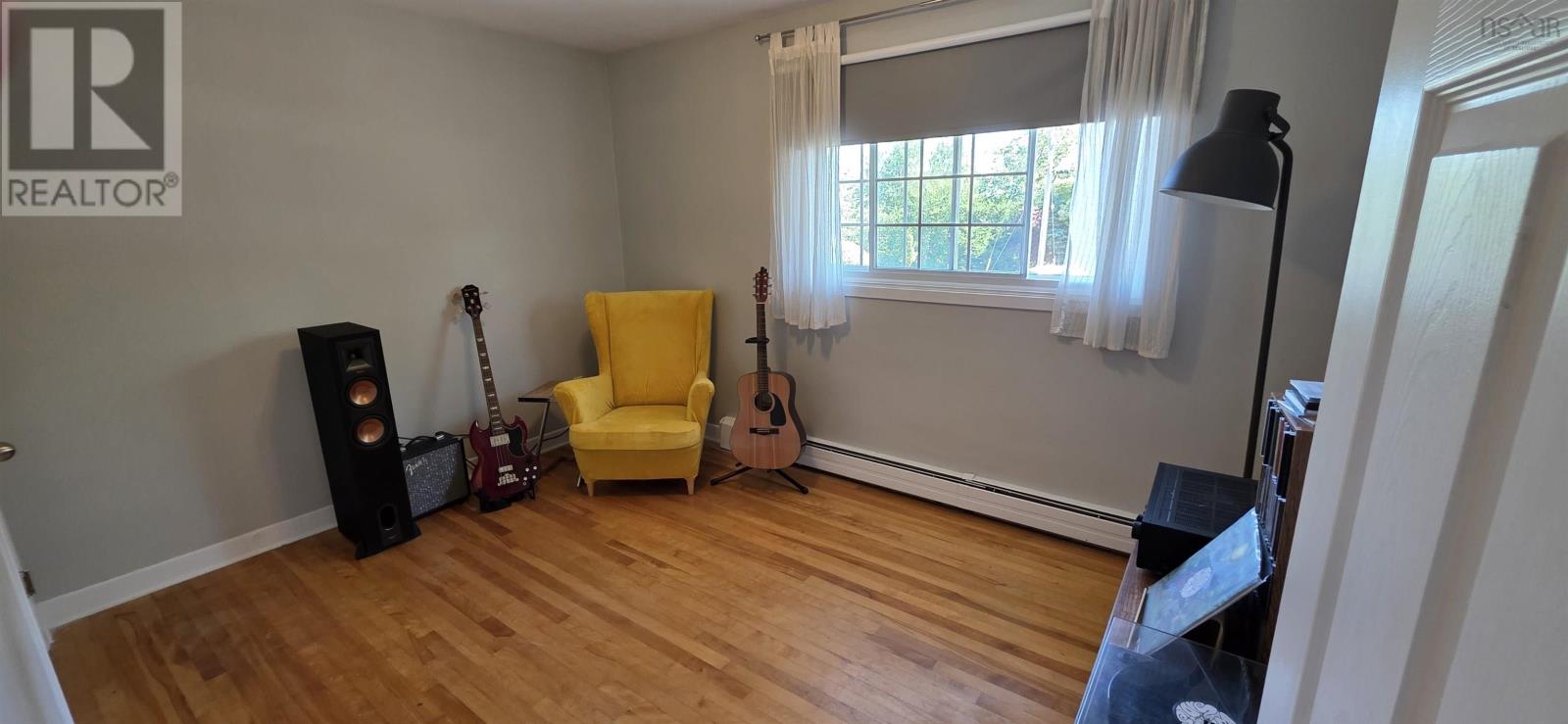 Photo 9 of 44 Marlwood Drive, Halifax NS