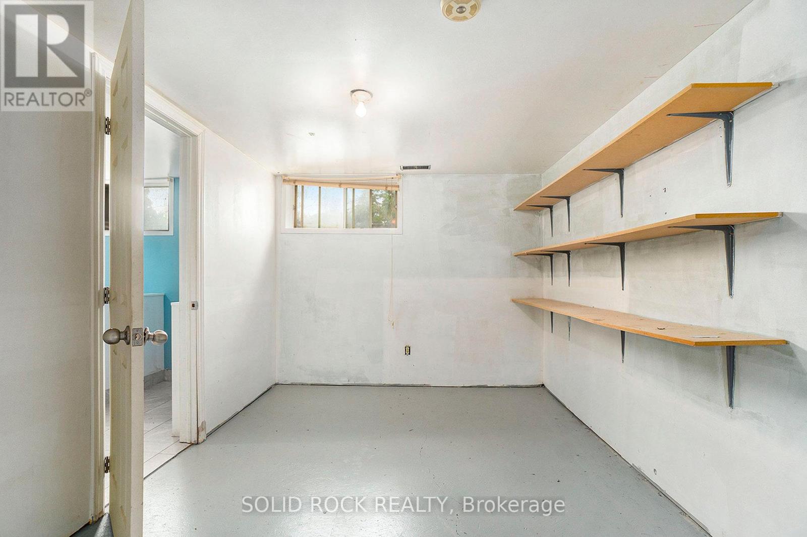Photo 18 of 120 Ida Street N, Arnprior ON