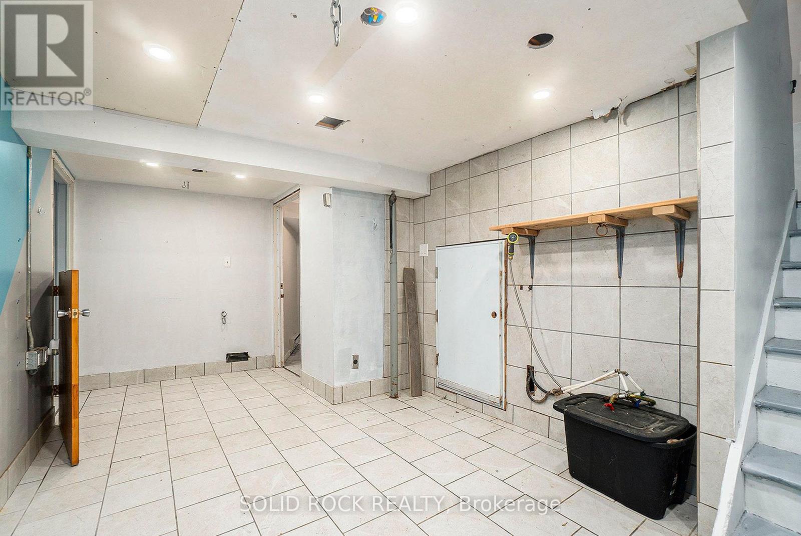 Photo 22 of 120 Ida Street N, Arnprior ON