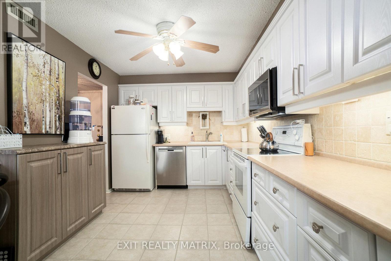 Photo 15 of 1105 200 Lafontaine Avenue, Ottawa ON