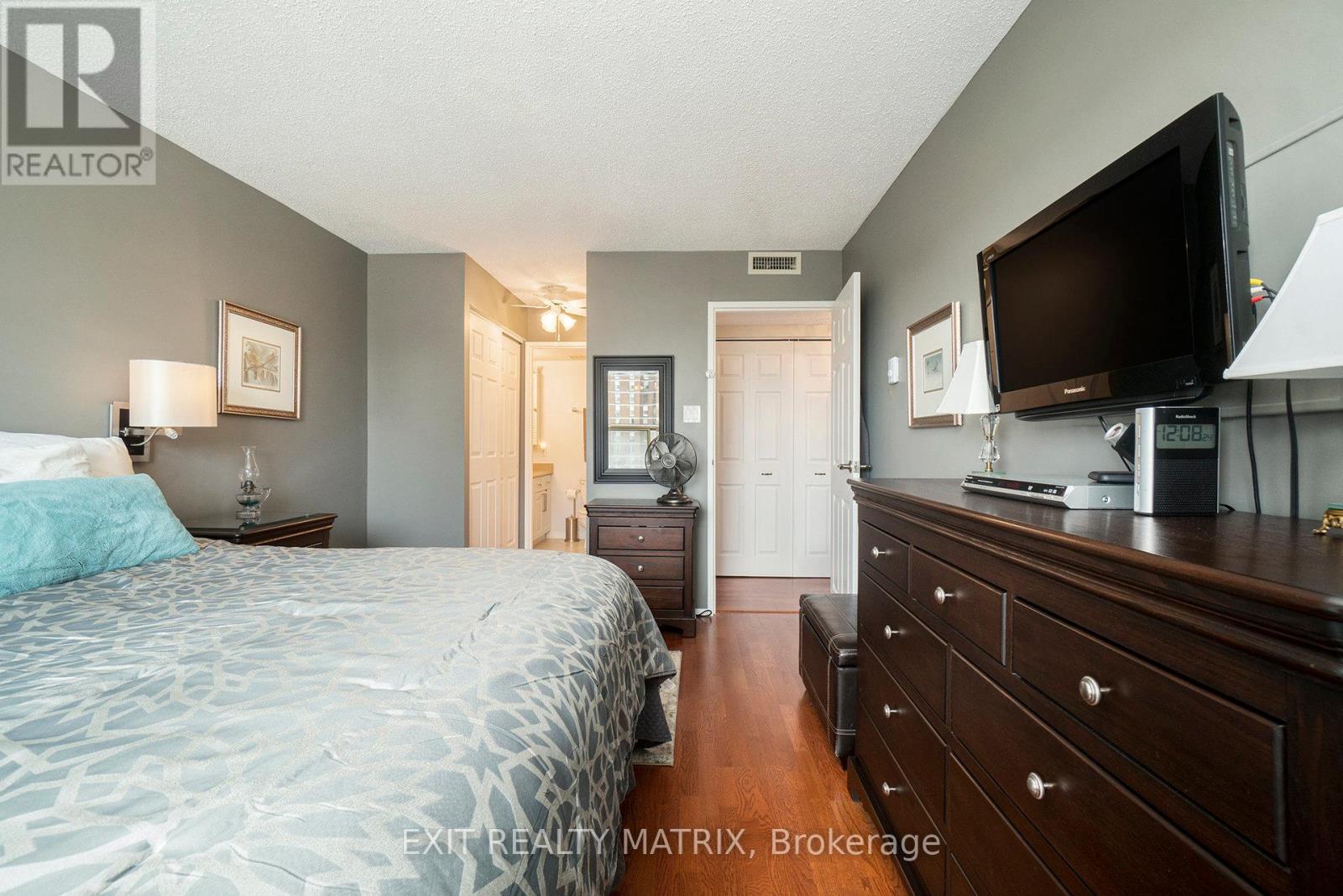 Photo 20 of 1105 200 Lafontaine Avenue, Ottawa ON