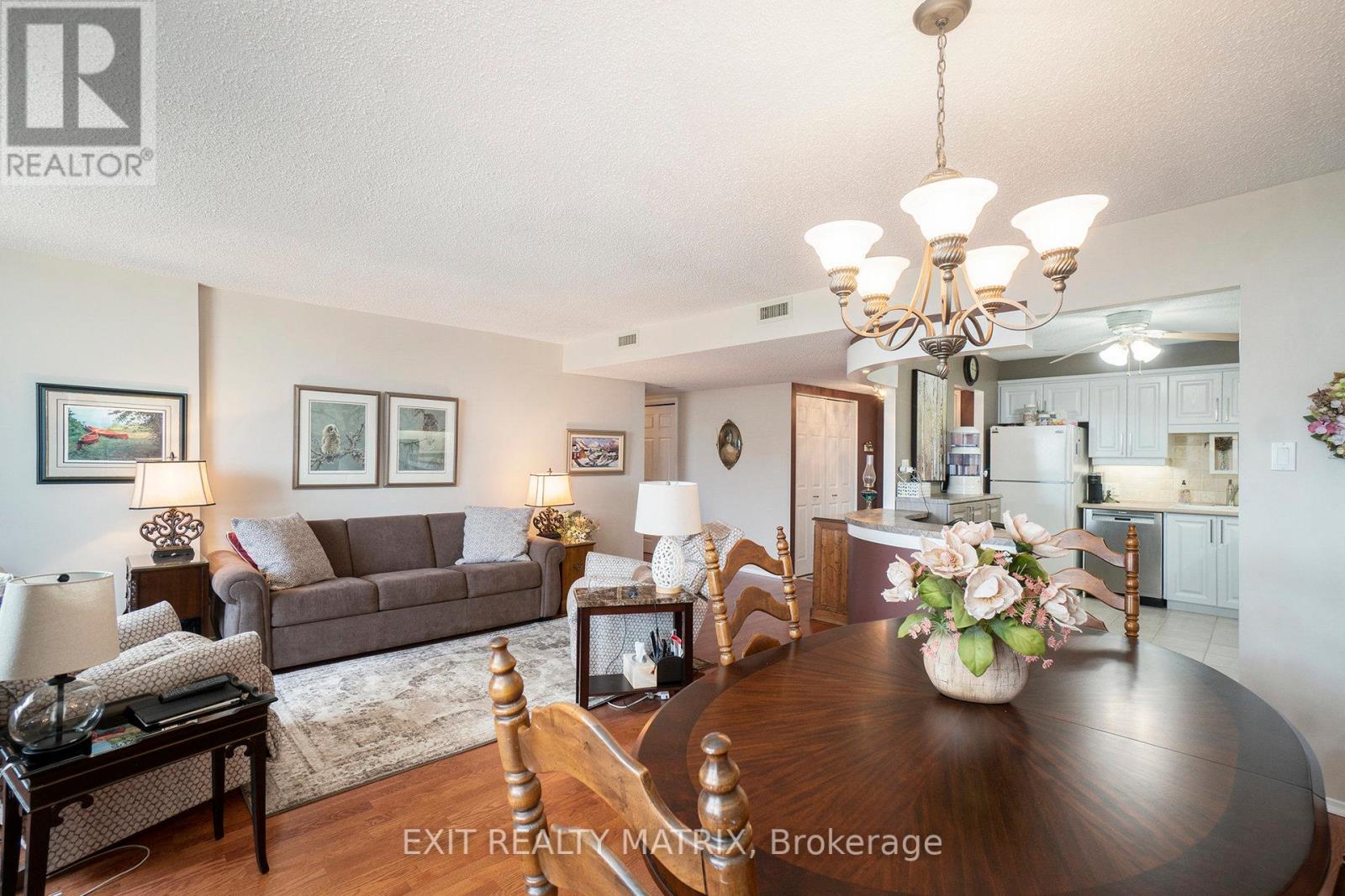 Photo 8 of 1105 200 Lafontaine Avenue, Ottawa ON