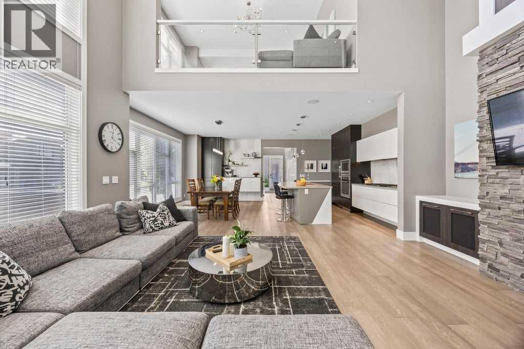 Photo 21 of 6 West Point Mews Sw, Calgary AB