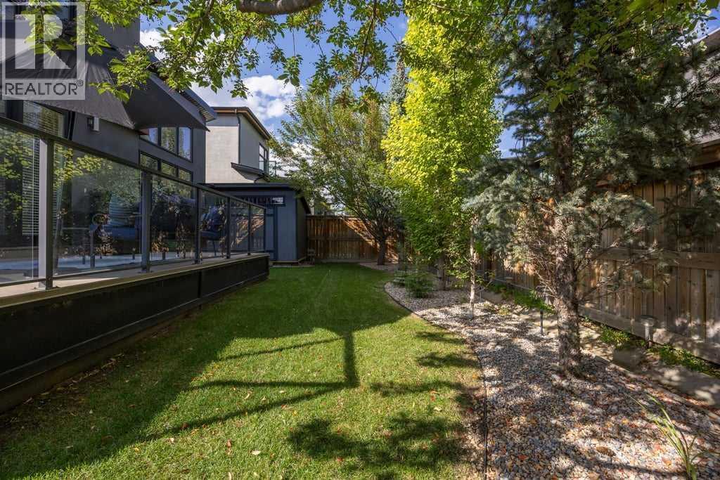 Photo 46 of 6 West Point Mews Sw, Calgary AB