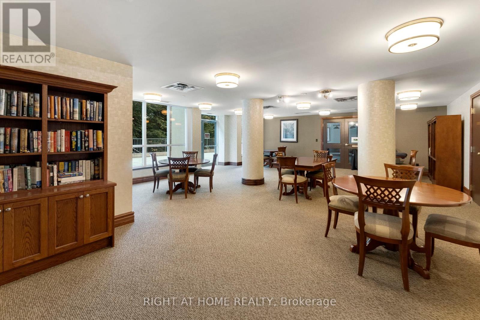 Photo 35 of 1611 2545 Erin Centre Boulevard, Mississauga ON