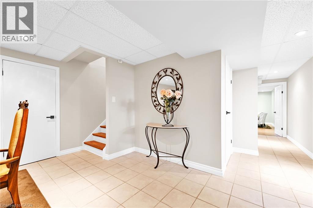 Photo 27 of 390 Mountain Road, Grimsby ON
