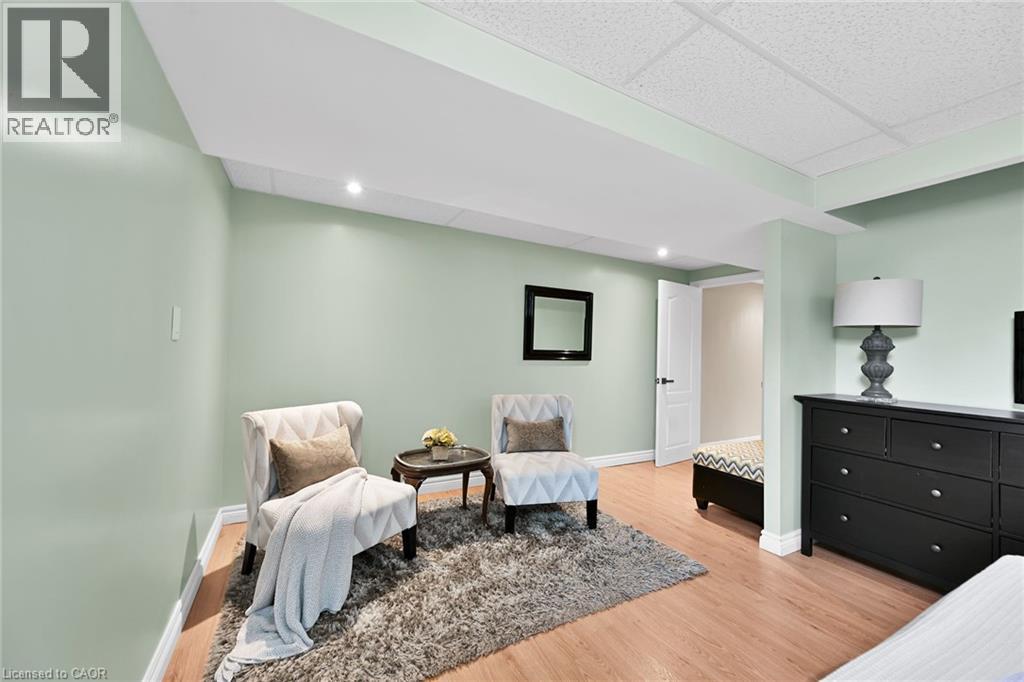 Photo 28 of 390 Mountain Road, Grimsby ON