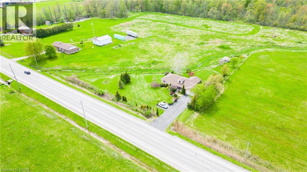 Photo 44 of 390 Mountain Road, Grimsby ON