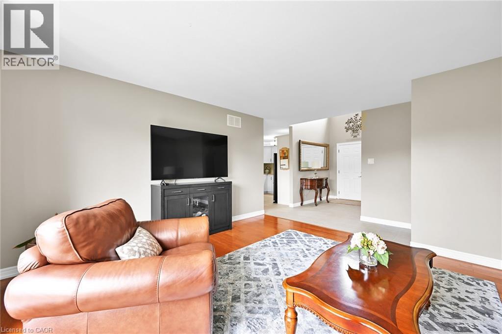 390 MOUNTAIN ROAD - 5
