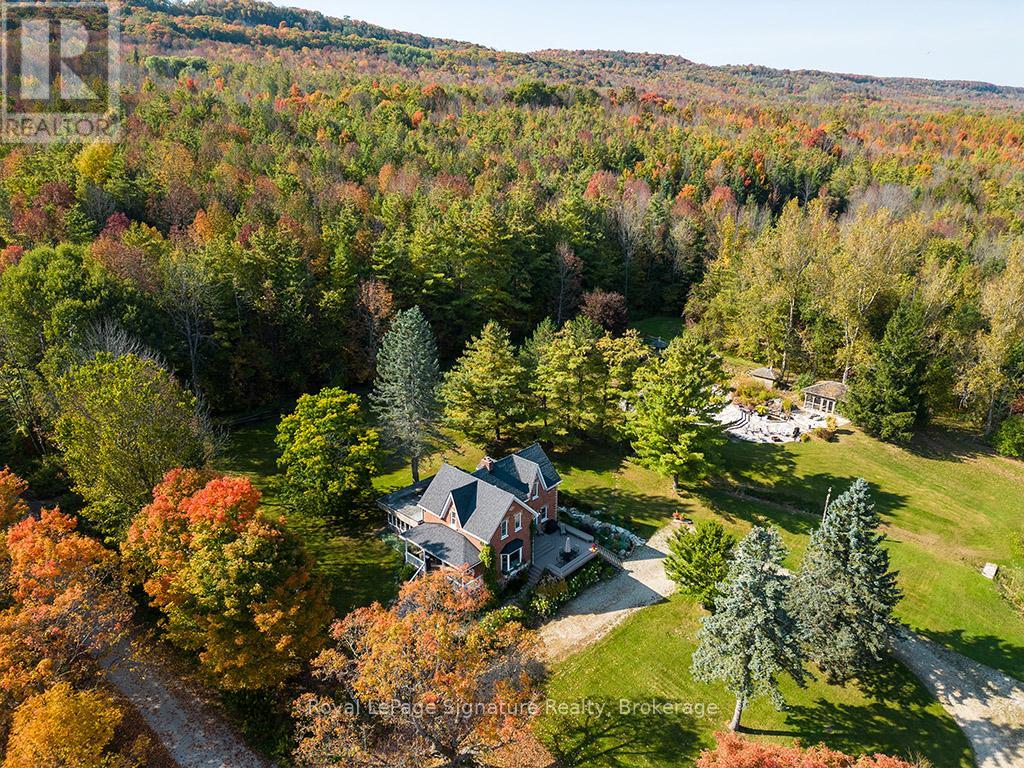 Photo 13 of 586225 Sideroad 10 B Road, Grey Highlands ON