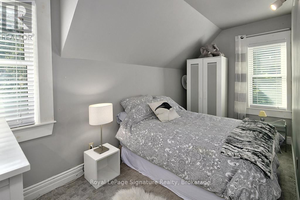 Photo 7 of 586225 Sideroad 10 B Road, Grey Highlands ON