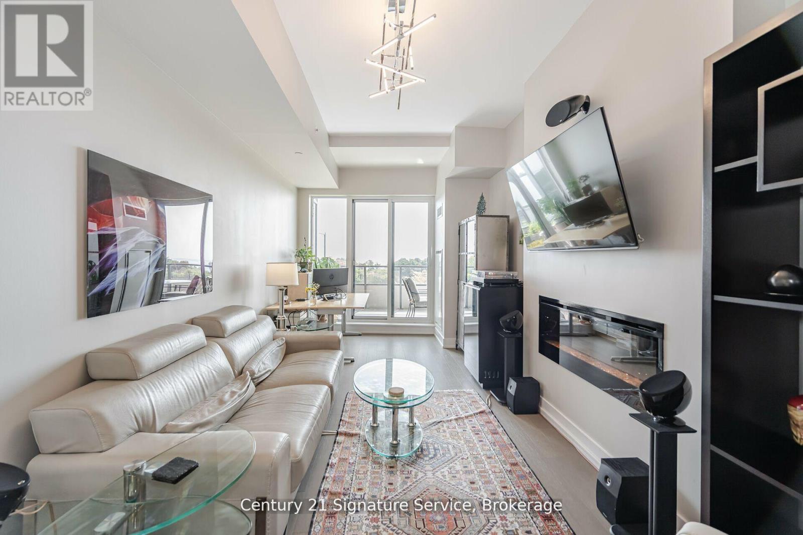 Photo 13 of 312 20 Shore Breeze Drive, Toronto ON