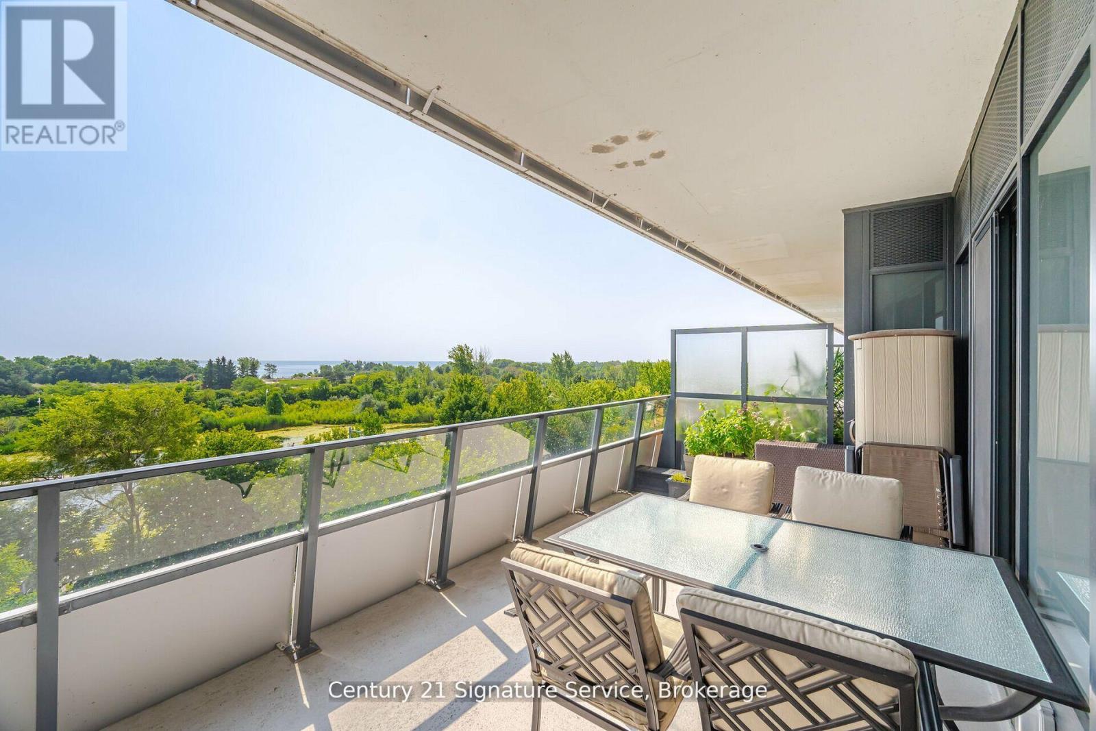 Photo 29 of 312 20 Shore Breeze Drive, Toronto ON