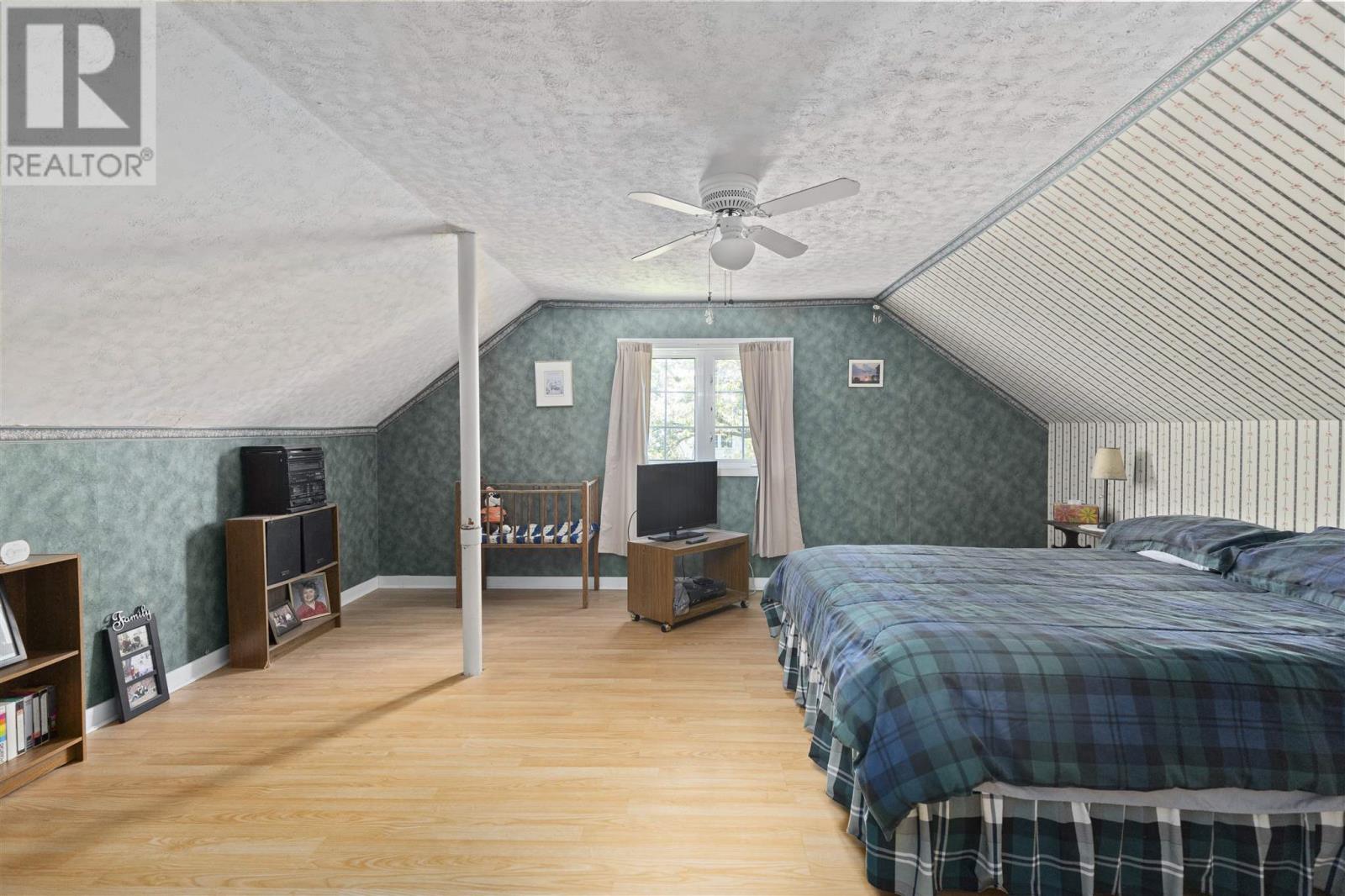 Photo 24 of 441 Laurier Ave, Sault Ste Marie ON