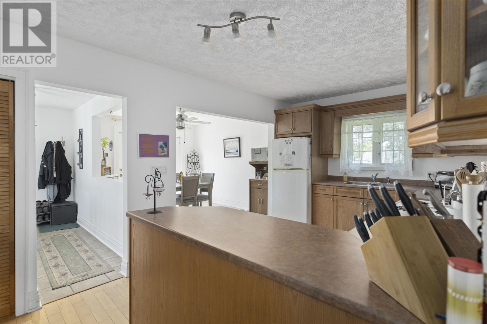 Photo 19 of 441 Laurier Ave, Sault Ste Marie ON