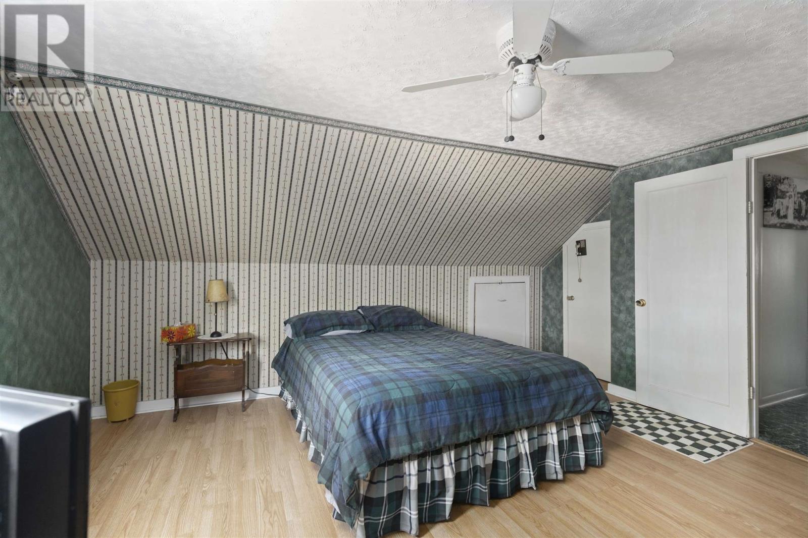 Photo 26 of 441 Laurier Ave, Sault Ste Marie ON