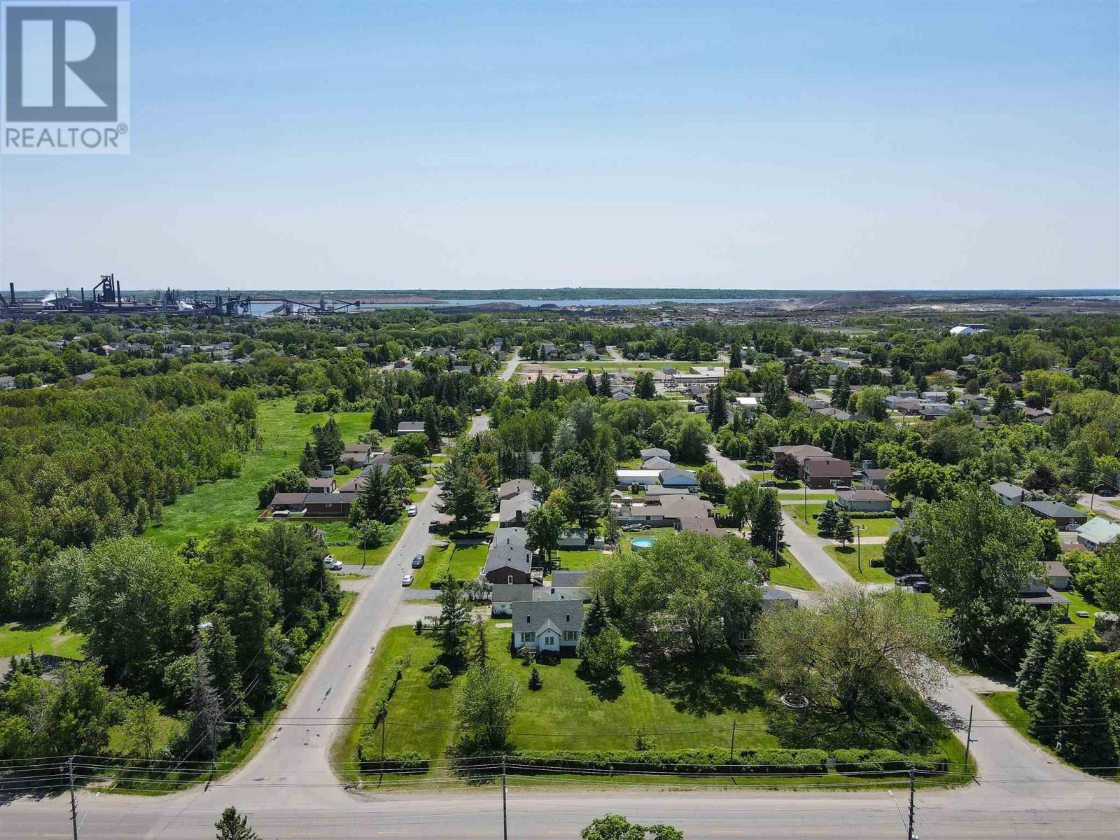 Photo 50 of 441 Laurier Ave, Sault Ste Marie ON