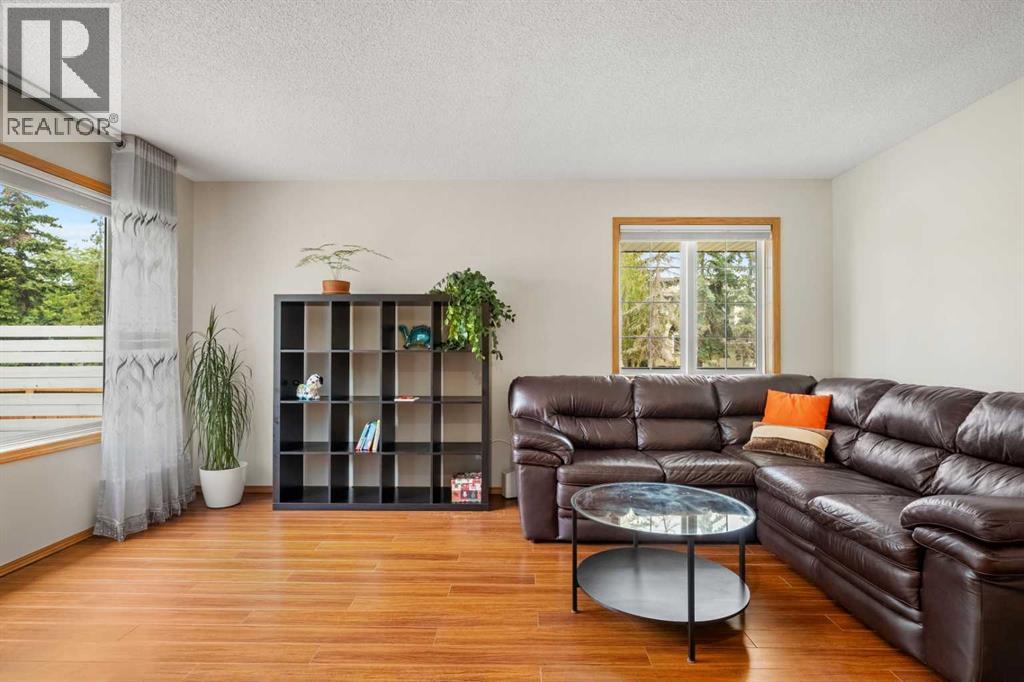 Single Family House for Sale in  Harvest Park Way NE Harvest Hills Calgary 